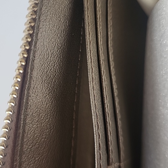 NWOT. NY&C Clutch/ Wallet. - Picture 8 of 13